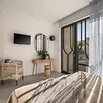 Jnv Luxury - Urban Oasis By Etouri