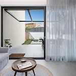 Jnv Luxury - Urban Oasis By Etouri ヴィラ ハニア