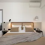 Jnv Luxury - Urban Oasis By Etouri *