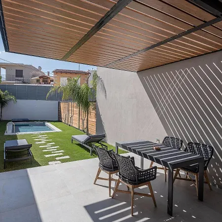 Jnv Luxury - Urban Oasis By Etouri Willa