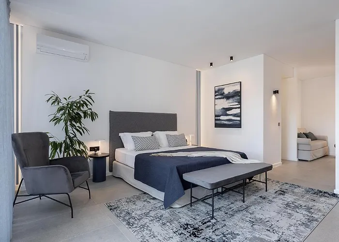 Jnv Luxury * Chania (Crete)