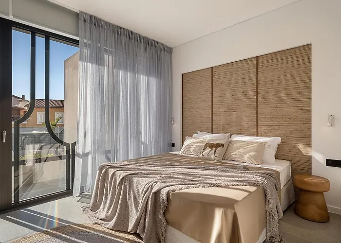 Jnv Luxury חאניה