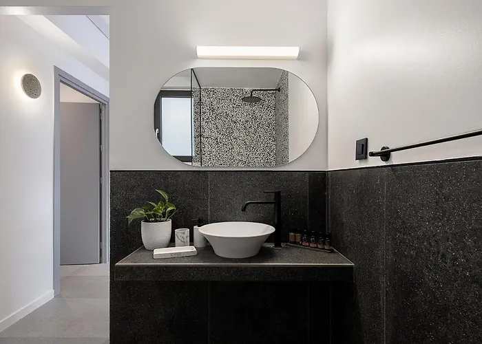 Jnv Luxury חאניה