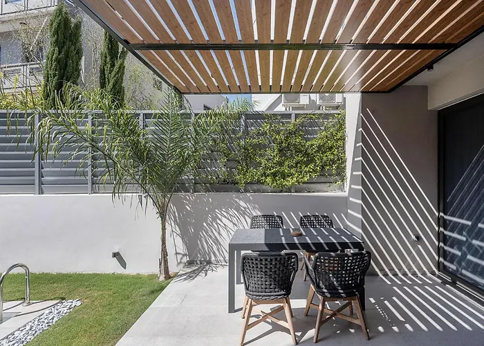 Jnv Luxury * חאניה